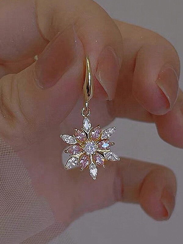 Snowflake Rhinestone Christmas Earrings – Elegant Pink Crystal Jewelry for Women