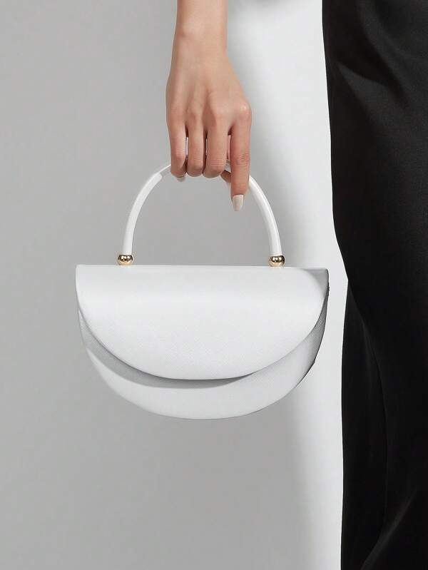 Elegant Ladies Clutch Bag – Minimalist Luxury Handbag with Chain for Party