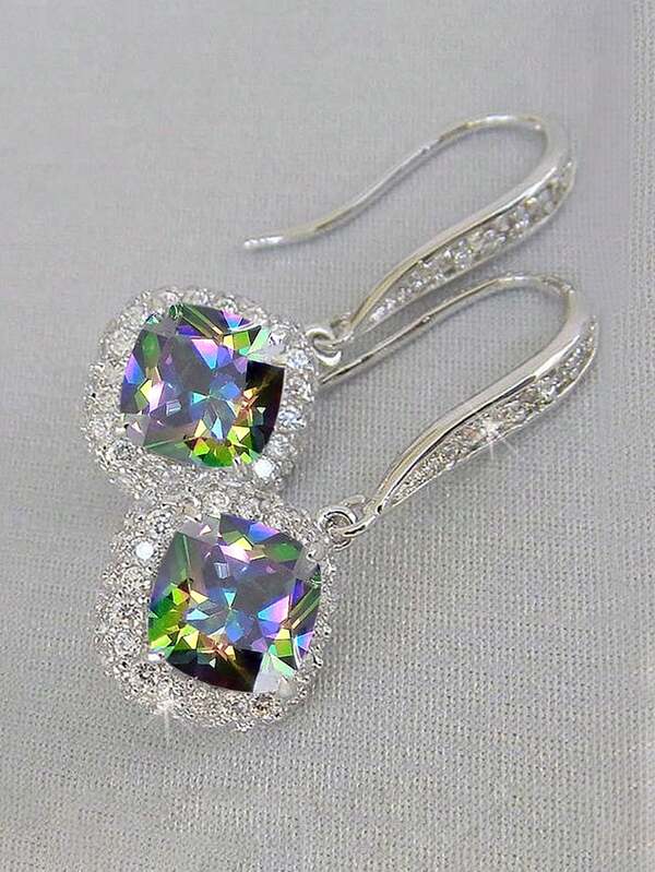 Gorgeous Cubic Zirconia Drop Earrings
